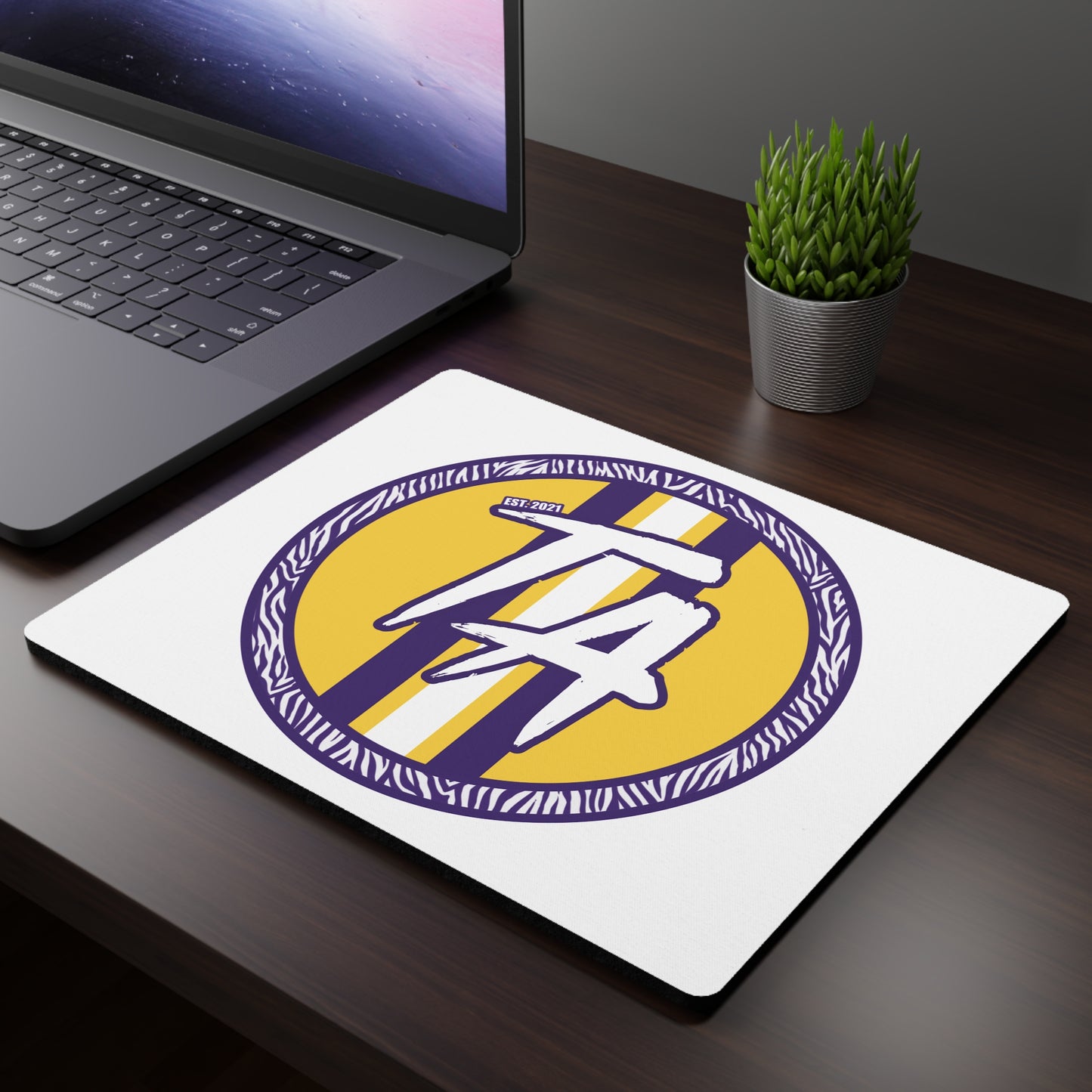 White Rectangular Mouse Pad